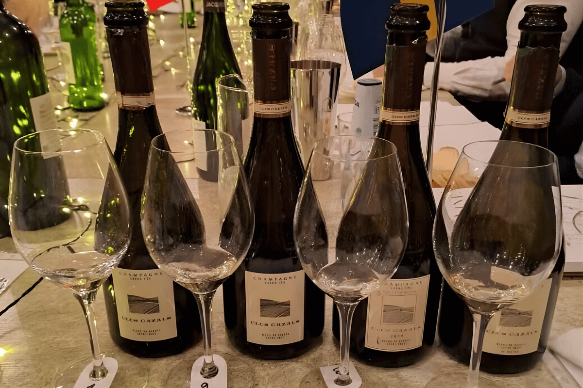 The World of Fine Wine launches Digital Tasting Notes Database